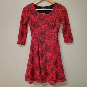 NWT Luna Tiks Floral Lace Dress - Fuchsia